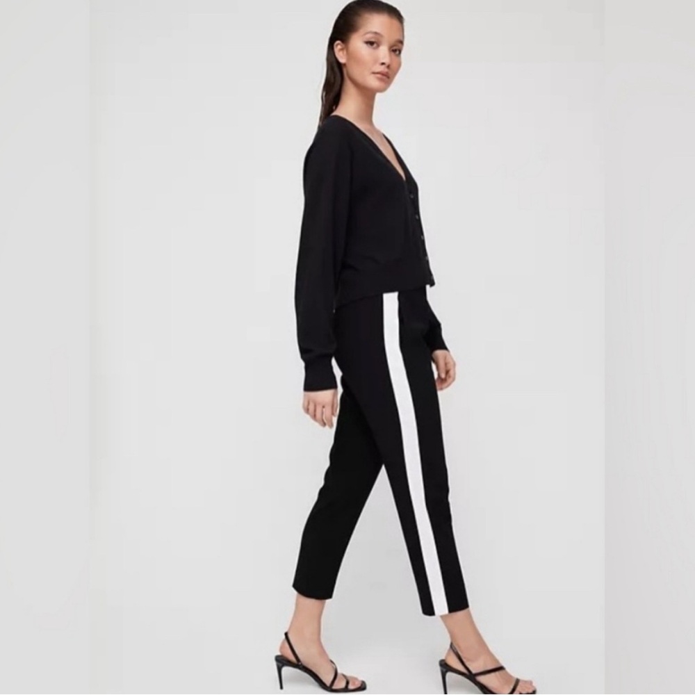 Babaton Conan tuxedo stripe
